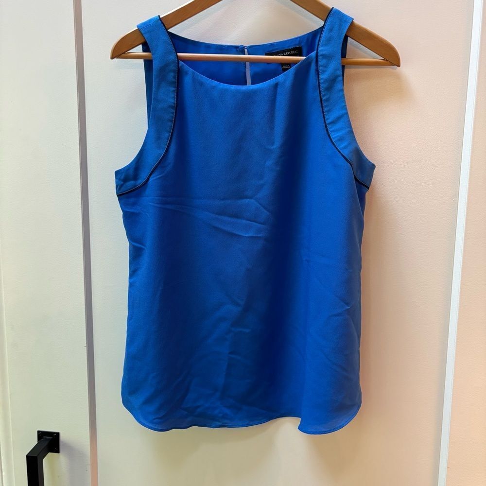 Banana Republic Royal Blue Sleeveless Blouse – Size M